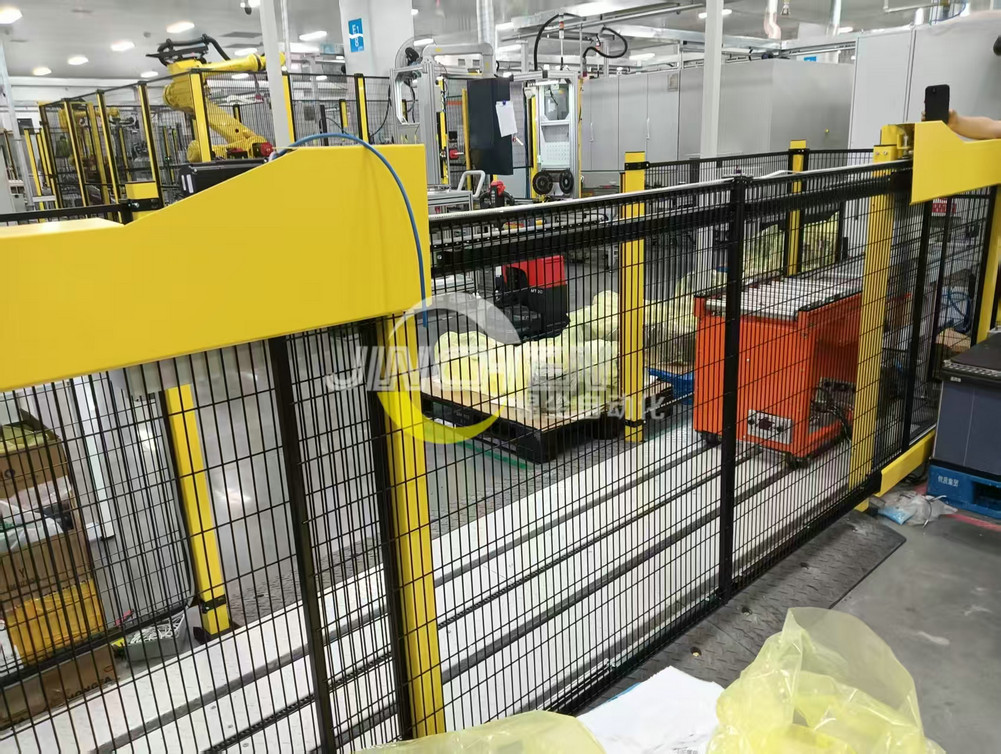自動門擺渡輥道線，封閉式輸送機，封閉輥道線，輥筒擺渡輸送線